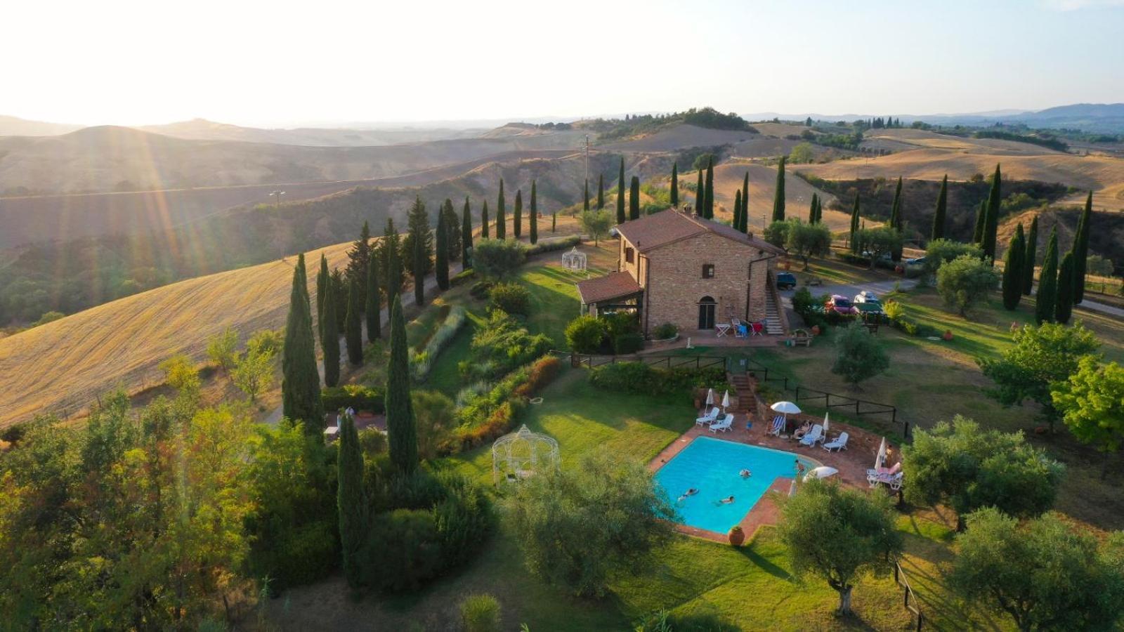 Podere Fornaci อัสเชียโน ภายนอก รูปภาพ